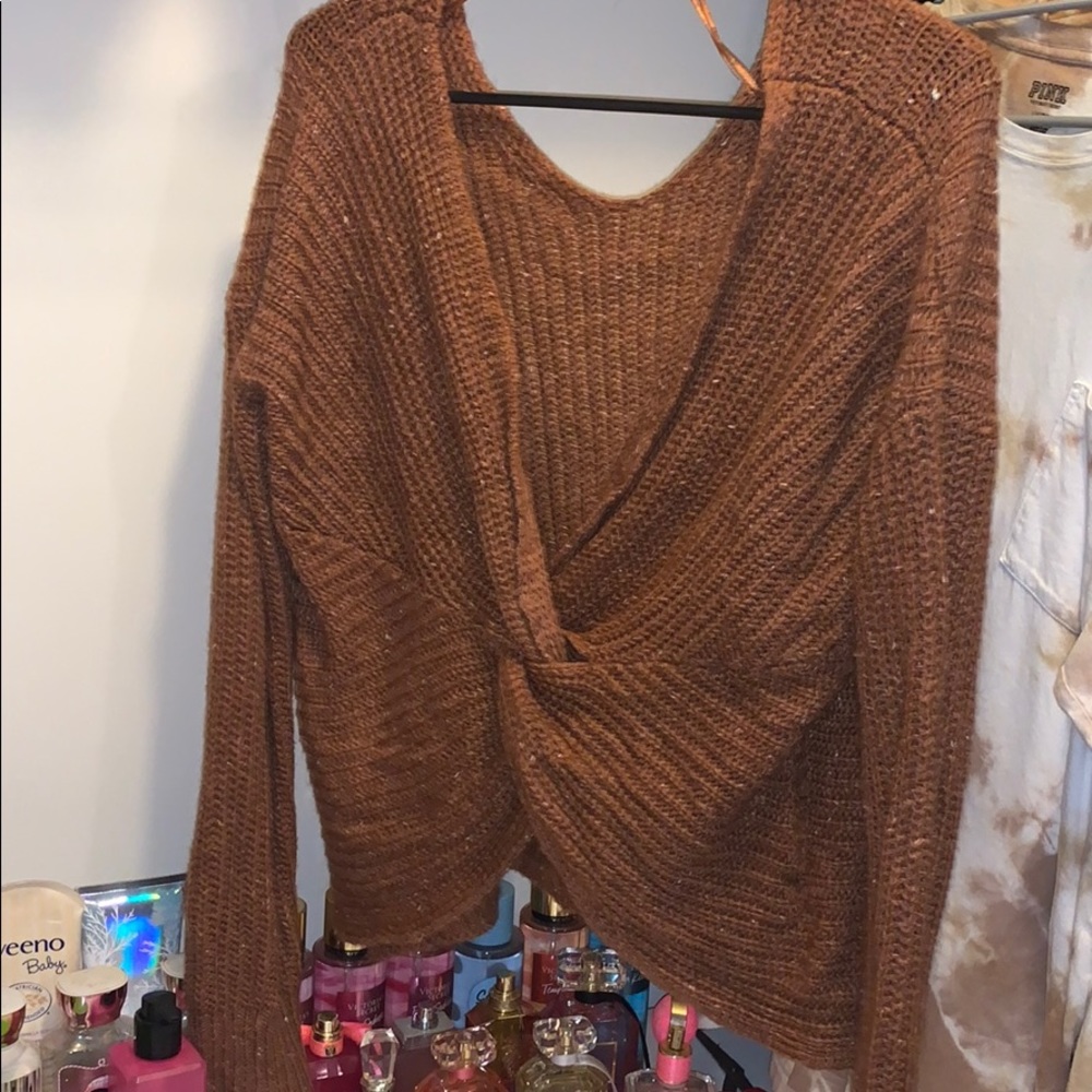 Sweater - Picture 2 of 4